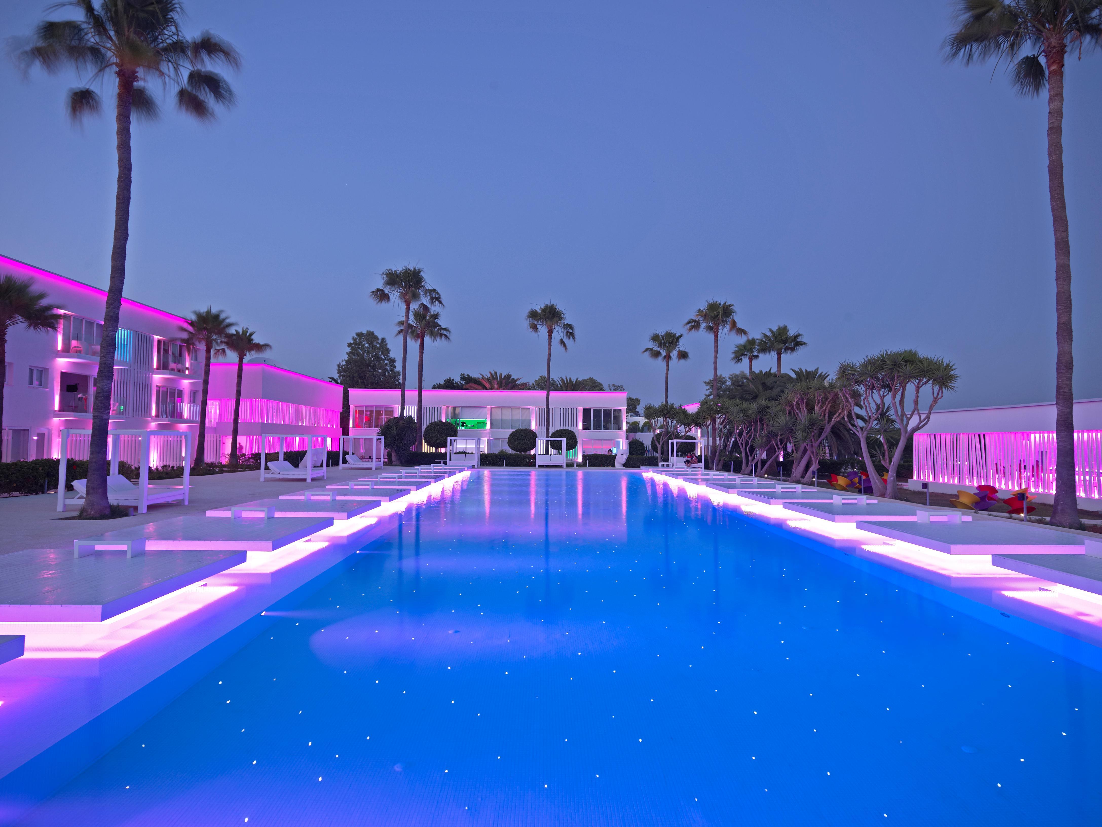 So White Beach Resort Agia Napa Exterior foto