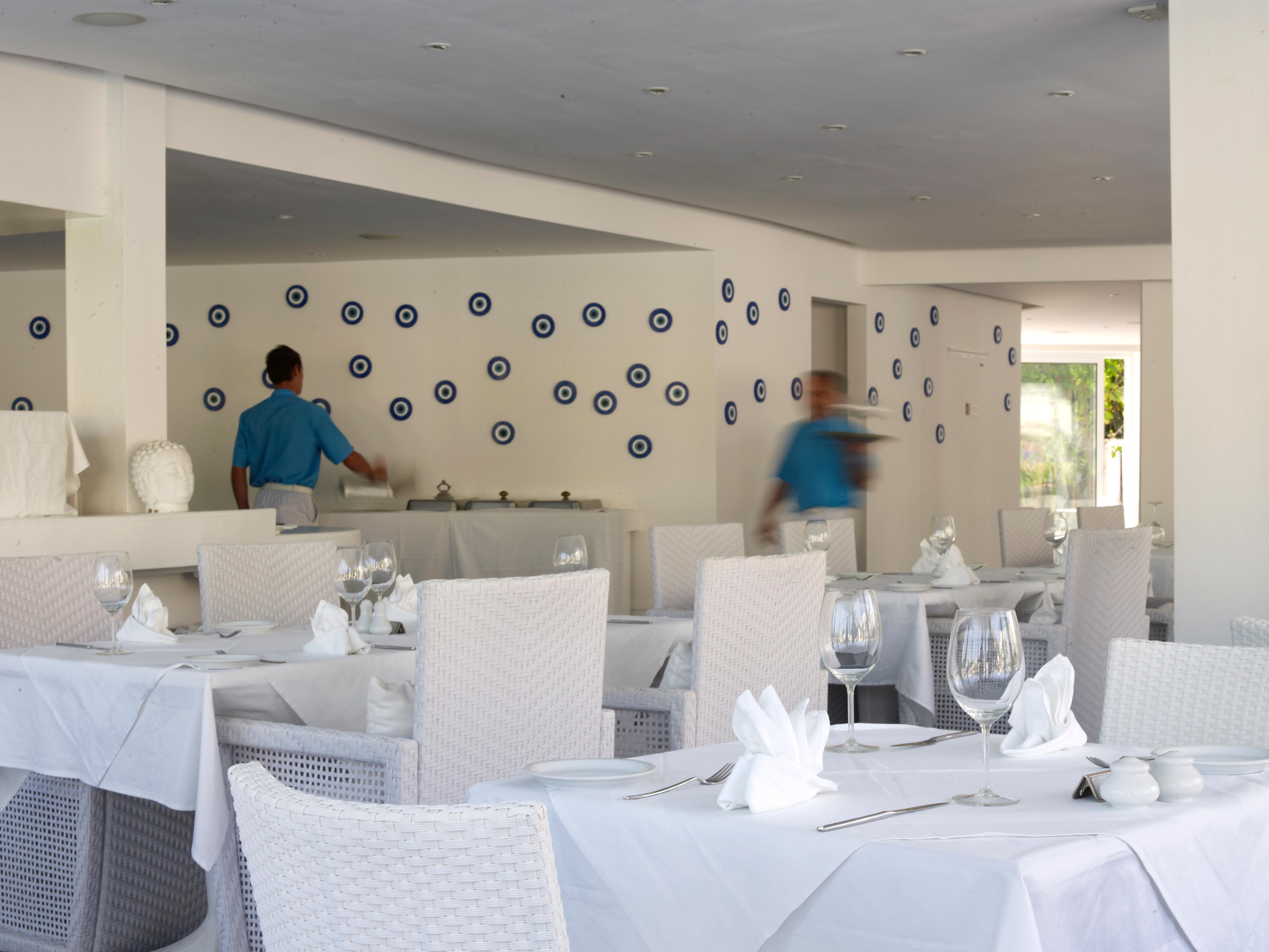 So White Beach Resort Agia Napa Exterior foto