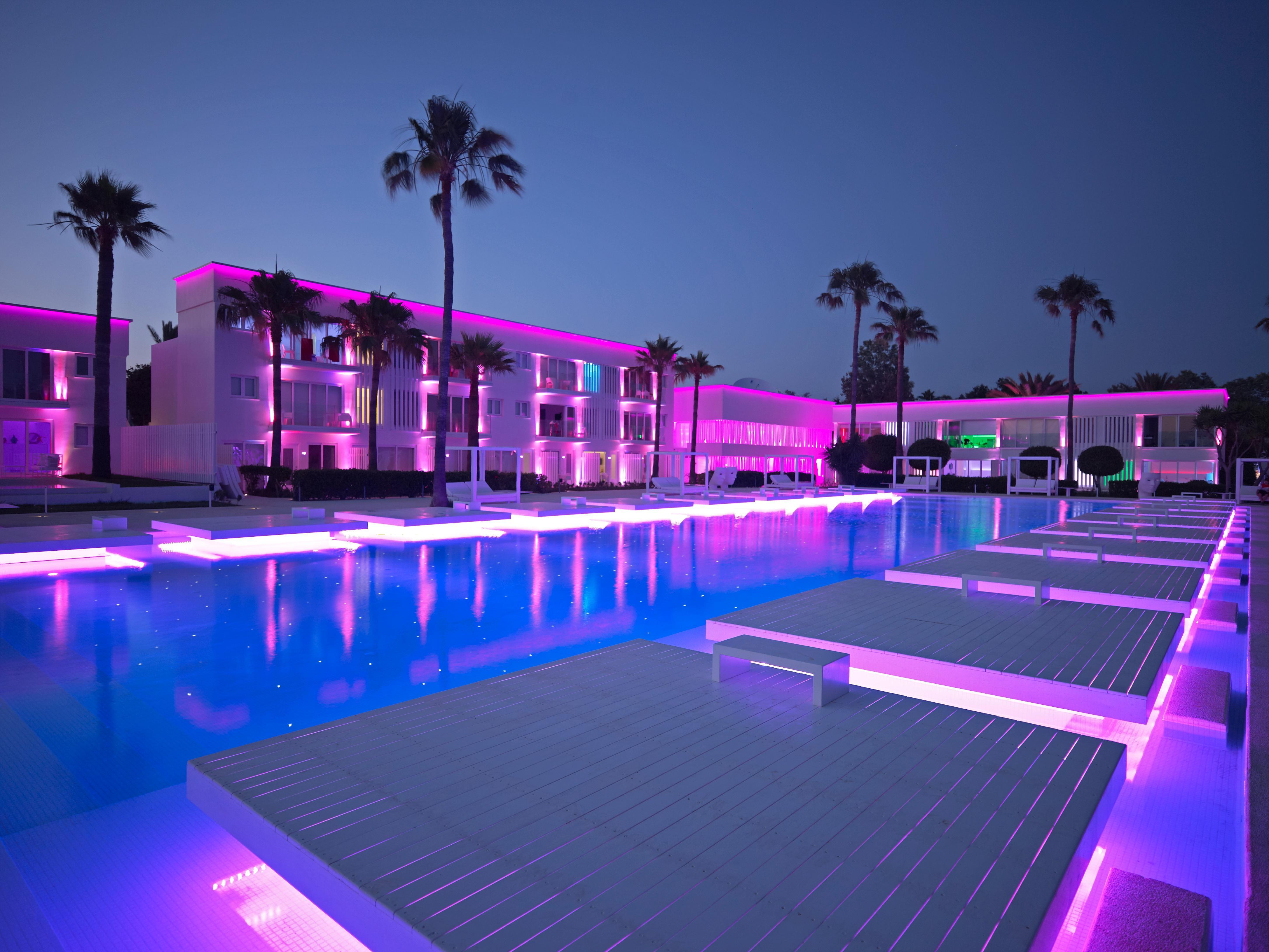 So White Beach Resort Agia Napa Exterior foto